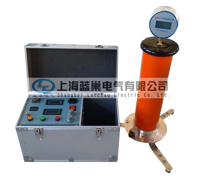 LCZGF-120KV2mA直流高壓發(fā)生器是按照中國(guó)行業(yè)標(biāo)準(zhǔn)ZBF 24003-90《便攜式直流高壓發(fā)生器通用技術(shù)條件》的要求，研究、制造的便攜式直流高壓發(fā)生器，適用于電力部門(mén)、廠礦企業(yè)動(dòng)力部門(mén)、科研單位、鐵路、化工、發(fā)電廠等對(duì)氧化鋅避雷器、磁吹避雷器、電力電纜、發(fā)電機(jī)、變壓器、開(kāi)關(guān)等設(shè)備的直流高壓試驗(yàn)。